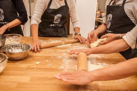 Aula de culinária e jantar com vinhos gregos