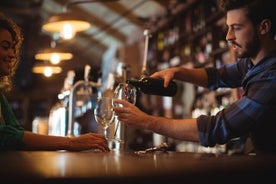 Tour di degustazione di vini danesi con guida a Copenaghen Nyhavn