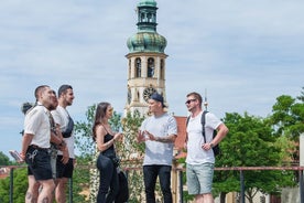 One Prague Tour: The Castle Side com comida e cerveja locais ️