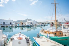 Excursion d'une journée complète aux îles de Paros et Antiparos en bus