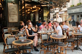 Tour gastronómico e histórico todo incluido de Montmartre con guía local