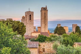 San Gimignanon, Chiantin ja Montalcinon päiväretki Sienasta