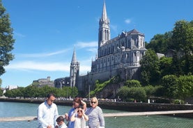 Visite guidée privée des points forts de Lourdes adaptée aux enfants pour les familles