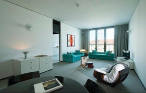 Du Parc Contemporary Suites