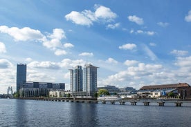 Berlin: East Side Gallery Spree Cruise by Electric Boat