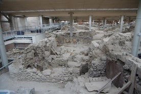 Archeologische bustour naar de opgravingen van Akrotiri en het rode strand