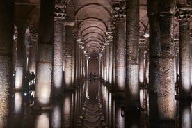 Basilica Cistern / Skip The Line / Guided Tour with Nuri Erbay