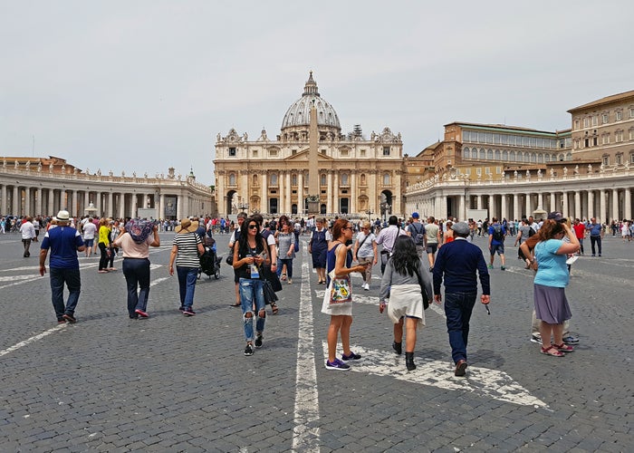 Crowd Spring in Rome.jpg