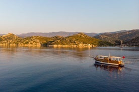 Desde Demre: crucero al atardecer en Kekova con barco privado