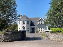 Tailors Lodge, Luxurious peaceful Apartment- Castleisland, Kerry