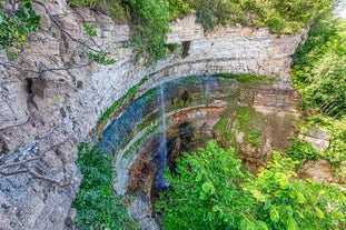 Valaste Waterfall