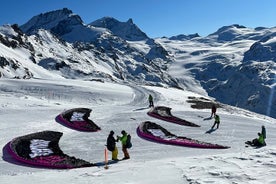 20 bis 25-minütiges Tandem-Gleitschirmfliegen in Zermatt und Blick auf das Matterhorn