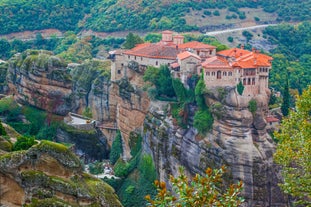 meteora greece
