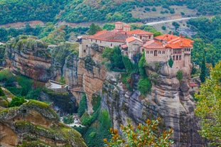 meteora greece