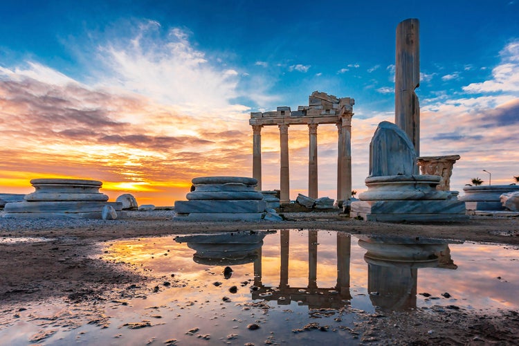 Photo of the temple of Apollo in side town of Antalya Province, Turkey.