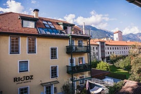 Riedz Apartments