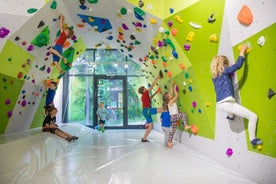 Private Indoor Climbing Lesson in Cortina d'Ampezzo