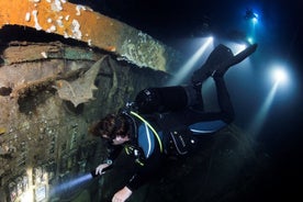 3 días de buceo en pecios en Zenobia y Elpida