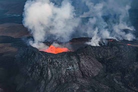 Reykjavik: 45-Minute Volcano Sightseeing Helicopter Tour