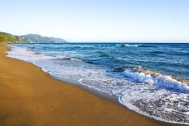 Playas de Corfú y ciudad de Corfú: tour privado de día completo