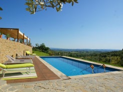 Beautiful Holiday Home in Vinci with Swimming Pool