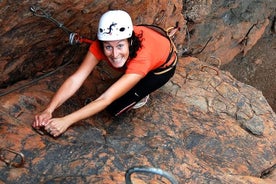 Aventura de meio dia e escalada Via Ferrata em Gran Canaria