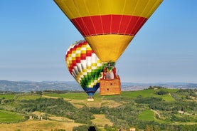 Visite privée: vol en montgolfière en Toscane avec transport depuis Florence