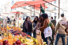 Cesarine：トリノの地元の家での市場ツアーと料理教室