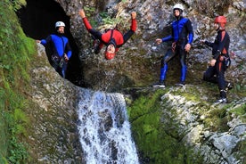 Lake Bled: Canyoning og Flúðasiglingarferð með Myndum og Myndböndum