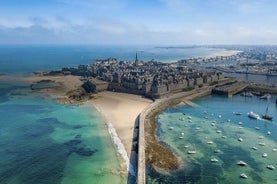 Saint-Malo : visite privée à pied de 2 heures et commentaire