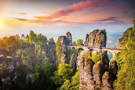 ** Best rangert** Dagstur til Bohemian og Saxon Switzerland nasjonalpark fra Praha