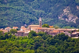 Photo of aerial view of the town of Fazana, Croatia.