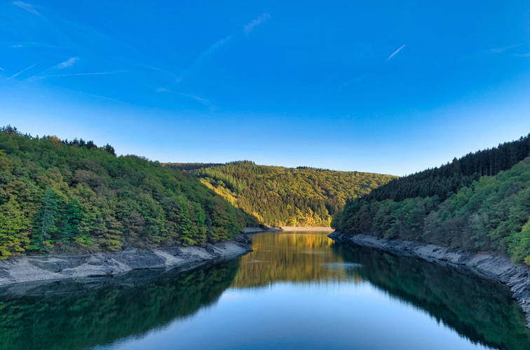 Luxembourg-s Upper Sure lake.png