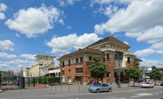 Station wagon rental in Massy, France