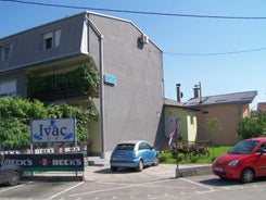 Ivac Inn