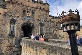 Edinburgh Ganztägige geführte private Tour in einem Premium Minivan