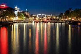 Croisière romantique privée sur les canaux d'Amsterdam en soirée