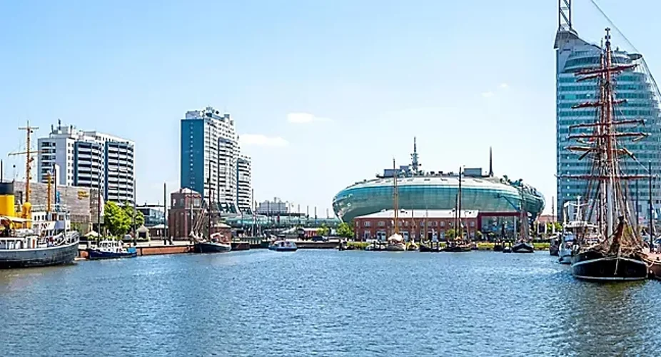 Photo of Klimahaus Bremerhaven, a contemporary meteorological center in Bremerhaven, Germany