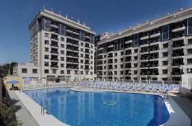 Apartamentos Nuria Sol