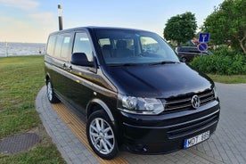 Private Transfer: Vilnius to Klaipeda or Klaipeda to Vilnius via Trakai Castle