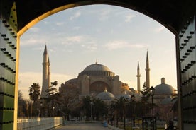 Classic Istanbul Tour Blue Mosque, Hippodrome, Hagia Sophia and Topkapi Palace