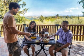 Weinprobe und typisch toskanische Produkte auf der Panoramaterrasse