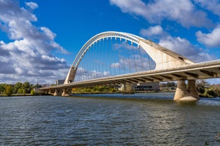 Lusitania Bridge