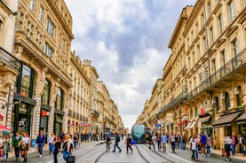 Discover Bordeaux’s most Photogenic Spots with a Local