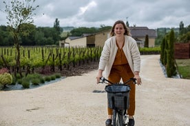 Visite des vins de Saint-Émilion en vélo électrique, 2 vignobles et pique-nique gastronomique