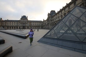 Sunrise Running Tour: Paris Without Crowds