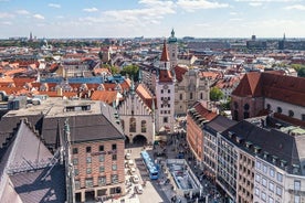 Traslado panorámico privado de Nuremberg a Múnich con 4 horas de turismo