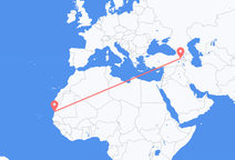 Flyreiser fra Nouakchott, til Iğdır