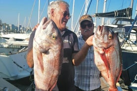 Tour privato di pesca da Cascais con pranzo e bevande