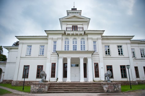 Astravas Manor in Astravas, Birzai, Lithuania. Astravas Manor is a manor in Birzai suburb Astravas, Lithuania. It was commissioned by Jan Tyszkewicz and was built in 1849 - 1862 in neoclassical style.